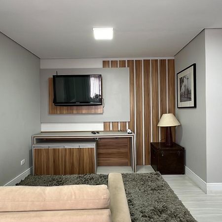 Studio perfeito para família! Aconchegante e novo! Curitiba Esterno foto